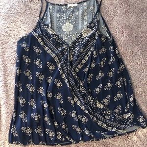 Maurice’s crossover tank